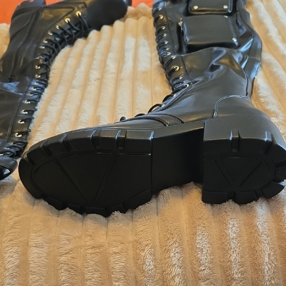 Black Lace-Up Knee-High Boots🖤NEW  🖤 SIZE 10 - Picture 3 of 12